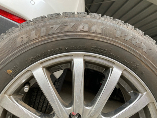 ブリヂストンブリザック215/60R16 凡庸ホイール4本セット【商談中】