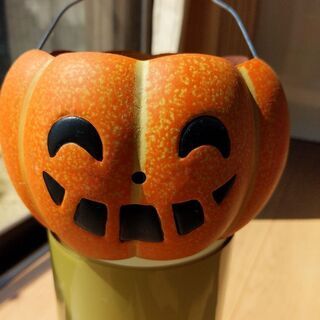 カボチャの植木鉢ハロウィン🎃