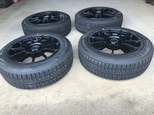 ※値下げしました　フィアット(FIAT)500用アルミホイール付スタッドレスタイヤ