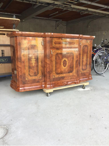 ●販売終了●アンティークサイドボード　イタリア　サルタレッリ社製　中古品