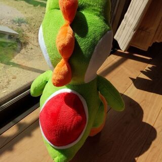 ヨッシーのぬいぐるみの画像