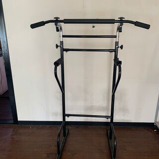 懸垂（チンニング）・ディップス マシンの画像