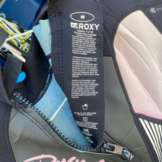 ろきしー　ROXY ウェットスーツ レディース　Mの画像