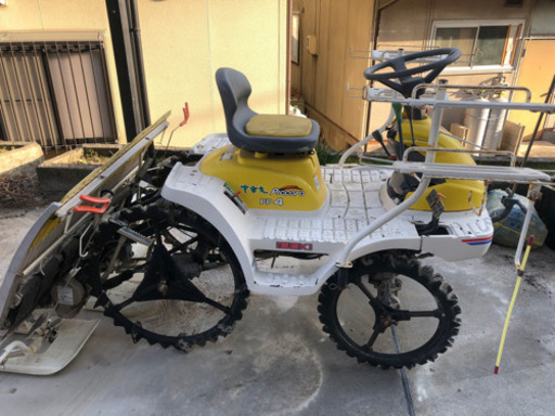 田植機　イセキ　4条