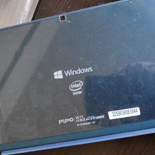 Windows 10 2in1タブレット PIPO W11の画像