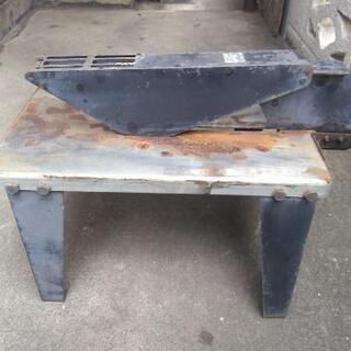 引取り限定　マキタ　丸鋸スタンドの画像