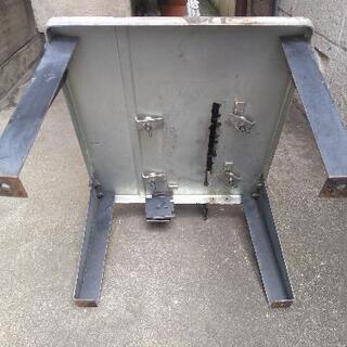 引取り限定　マキタ　丸鋸スタンドの画像