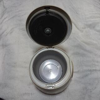 炊飯器の画像