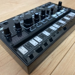 Korg Volca Kick + 電源供給の画像