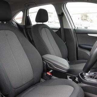 BMW　お得な２シリーズ　自社ローン　最長３６回払い　の画像