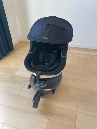 (取引場所相談可)コンビ　チャイルドシート　クルムーブ　ISOFIX