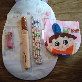 えんぴつ 消しゴム 巾着