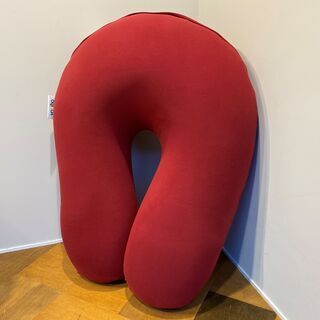 オシャレな家具を探すなら『オトワリバース！』yogibo ヨギボ― サポート ワインレッド 使用1カ月 美品 used 中古品の画像