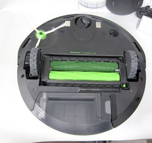2020年製 ルンバi3 ロボット掃除機 Roomba i3/ ゴム製ブラシ  iRobot 無駄なく効率的に床を清掃!! 札幌 北20条店