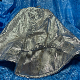 米軍放出品、耐熱ヘルメット型頭巾の画像