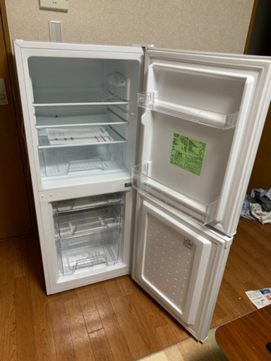 2020年製　半年間使用　アイリスオーヤマ冷蔵庫　142L