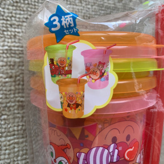 アンパンマンストローカップ3個セットの画像