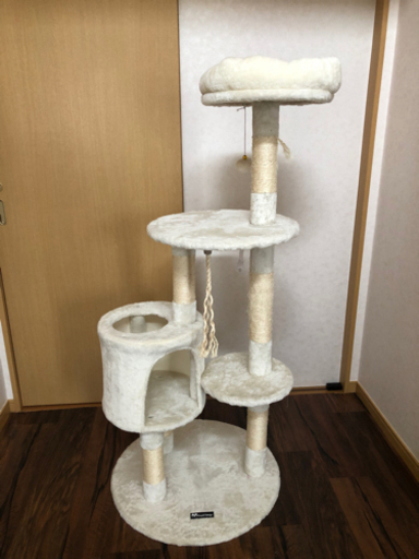 【※引取予定の方決まりました　売ります】キャットタワー　中古　Mwpo-21 ベージュ　取り扱い説明書付き