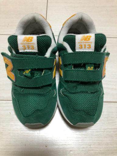 ニューバランス 18cm