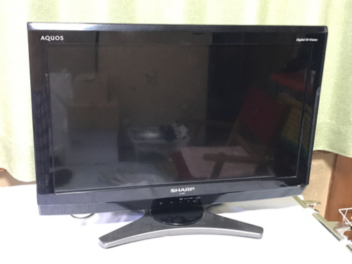 テレビ①　SHARP  AQUOS　LC-20E7 20型
