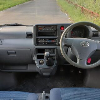平成２４年式　ハイゼット　カーゴ　クルーズ　ビジネスパック　４WD　５MT　人気のブラック！　車検Ｒ５，９月までの画像