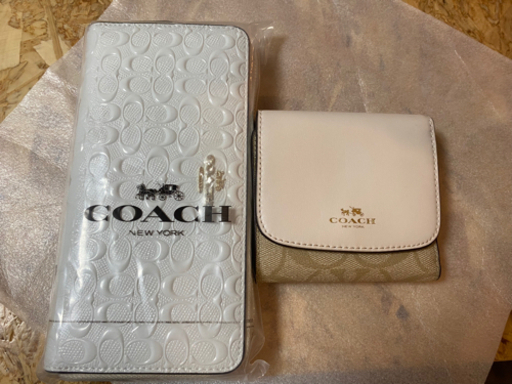 値下げ中!!新品未使用‼coach長財布&三つ折り財布セット売り