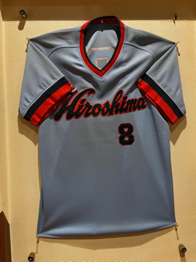 山本浩二 復刻ユニフォーム