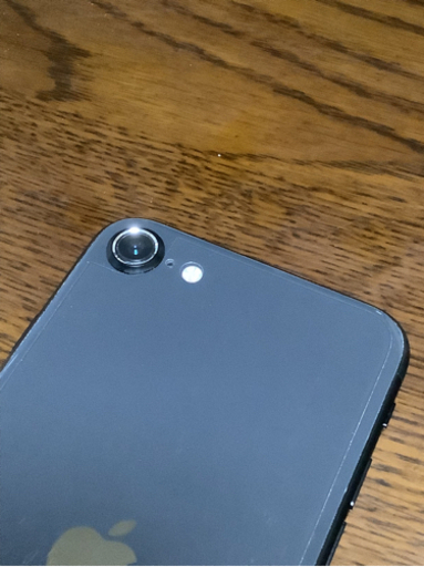 iPhoneSE2 64ギガ　SIMロック解除済　超美品　発送可