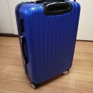 スーツケースの画像