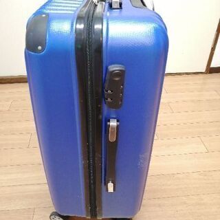 スーツケースの画像