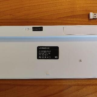 ワイヤレス　キーボード　使用感少ないです。の画像