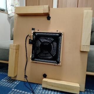 四角いコタツ布団付きの画像