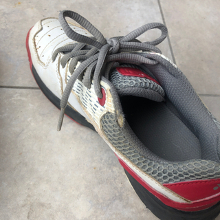 値下げ　YONEXテニスシューズ 中古品　22.0cm 実物見てから決めてもOKの画像