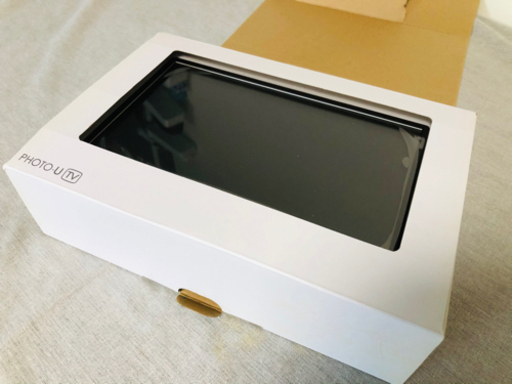 防水ポータブルTV！au PHOTO-U TV ZTS12