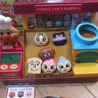 ジャムおじさんのパン工場の画像