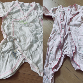 新生児から着れる服、肌着（現金のみです、ネット決済じゃないです。）の画像