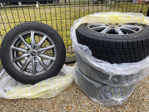 グッドイヤーGOODYEAR ICE NAVI6 　スタッドレスタイヤ　185/60R15