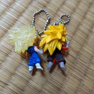 ドラゴンボールヒーローズのキーホルダーの画像