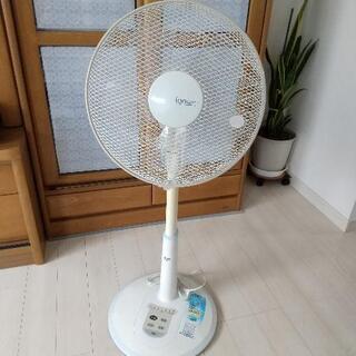 扇風機 マイナスイオン機能付きの画像