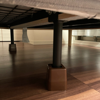 【10/7処分】ニトリ　セミダブルベッド　足伸長済みの画像