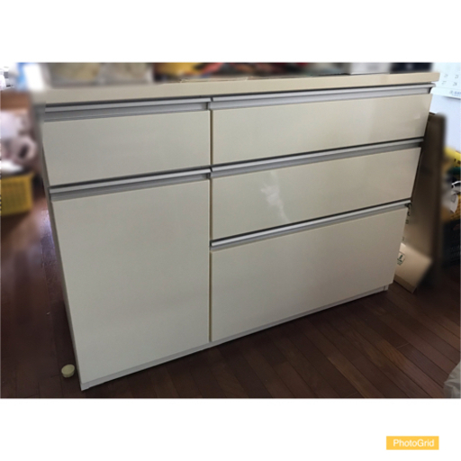 食器収納(引き出しタイプ)