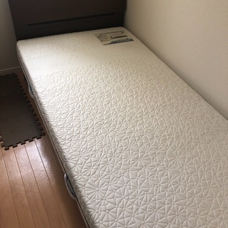 シングルベッド、マットレス(ゲルテックス)