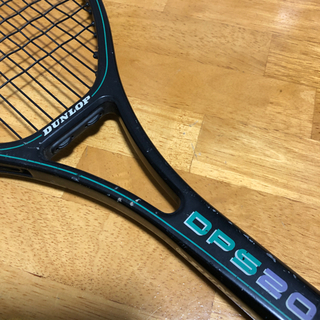 テニスラケットの画像