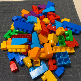 メガブロック　80ピースの画像