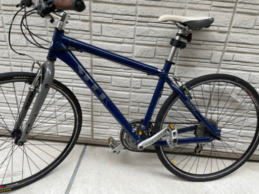 自転車:クロスバイク GIANT SEEK R3