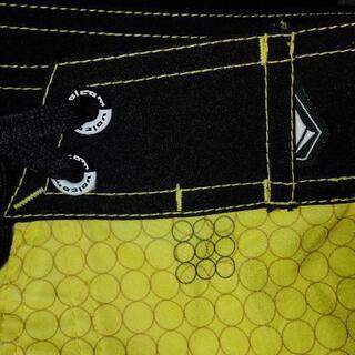 新品　VOLCOM ボルコム♪サーフパンツの画像