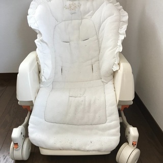 コンビ　ハイローチェア