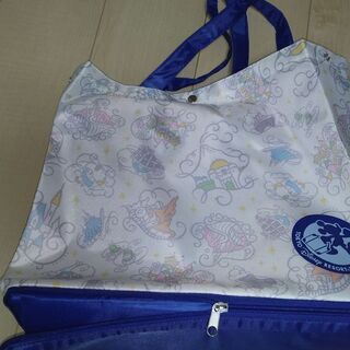 ディズニー★ｸｯｼｮﾝｼｰﾄ付きバッグの画像