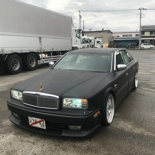 H13日産プレジデント　ソブリン202黒全塗装中