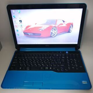 富士通ノートパソコン i7（中古）、8GBのメモリ、SSD240GB